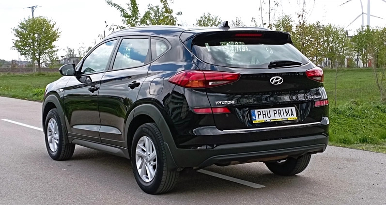 Hyundai Tucson cena 75900 przebieg: 89000, rok produkcji 2018 z Żuromin małe 562